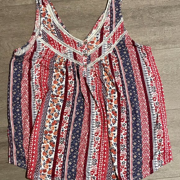 Maurices Red, White & Blue Top Medium - Picture 1 of 4